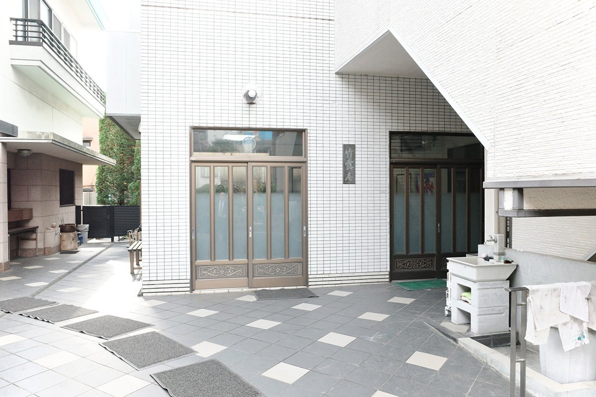 興岳寺